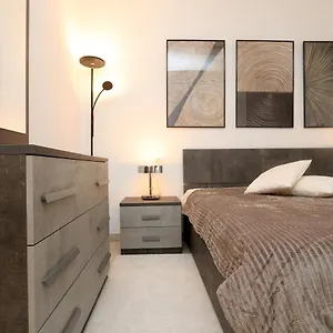 renovated-apartment-close-to-olbia-city-center.in-sardinia.net/
