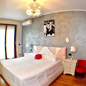la-maison-rose.it-lombardy.com/